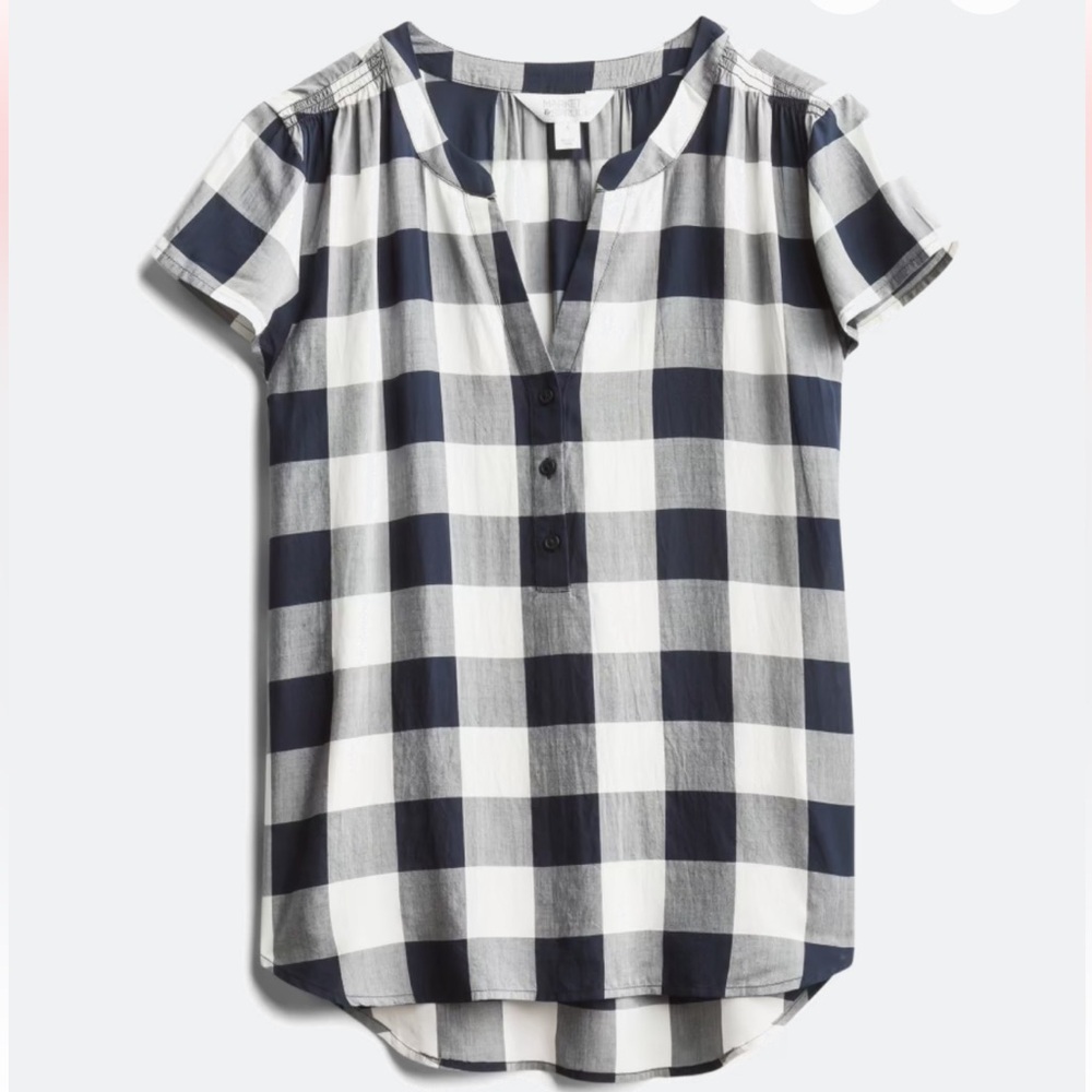 MARKET & SPRUCE Uri Henley Split Neck Top